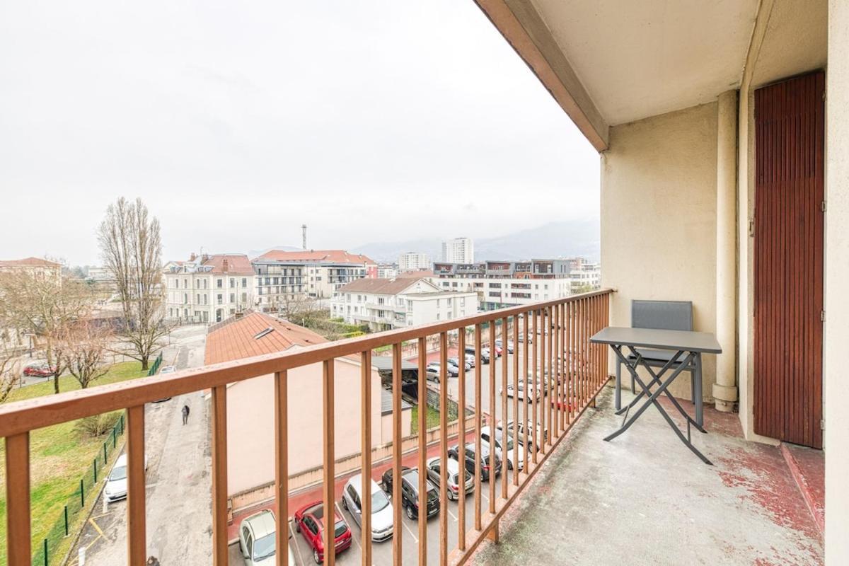 Magnificent Apartment, 4 Bedrooms, Fiber Wifi Grenoble Exterior photo