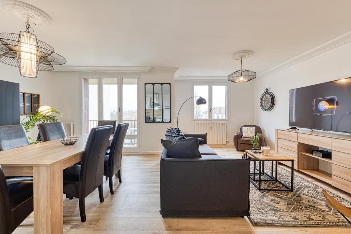 Magnificent Apartment, 4 Bedrooms, Fiber Wifi Grenoble Exterior photo