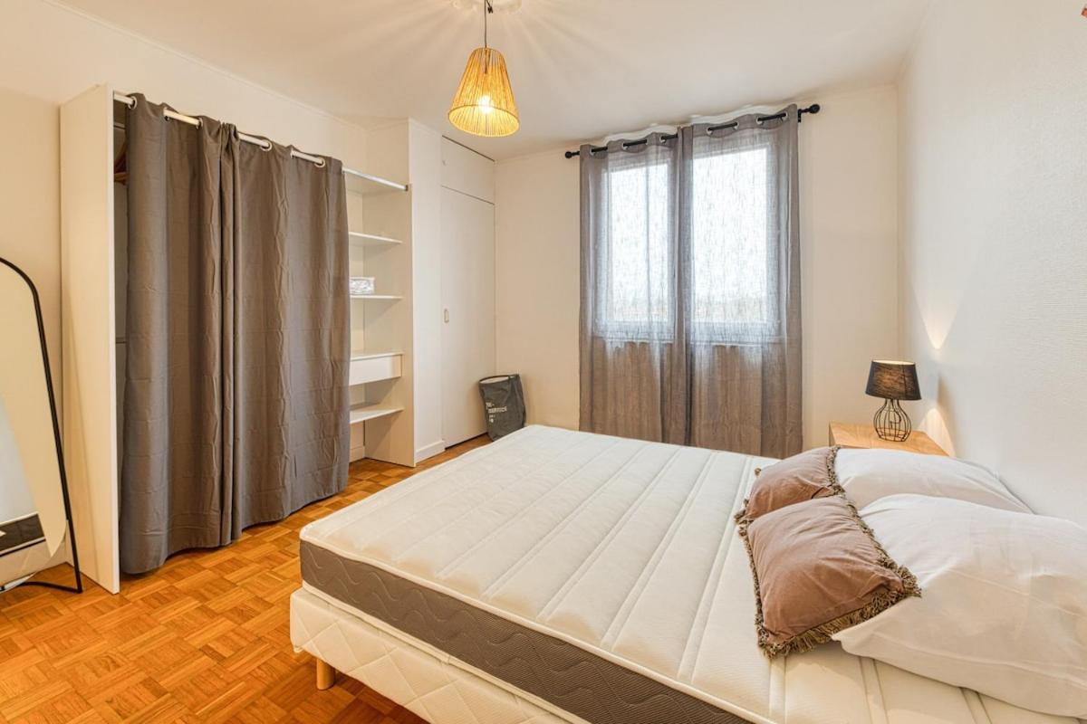 Magnificent Apartment, 4 Bedrooms, Fiber Wifi Grenoble Exterior photo