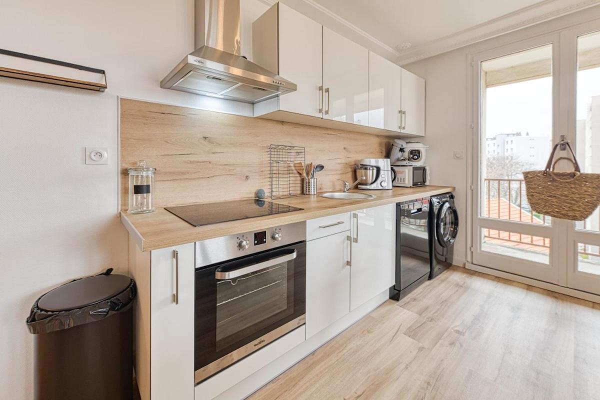 Magnificent Apartment, 4 Bedrooms, Fiber Wifi Grenoble Exterior photo